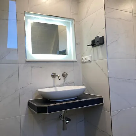 Laim - For 4 Persons 2 Bed Daire Münih